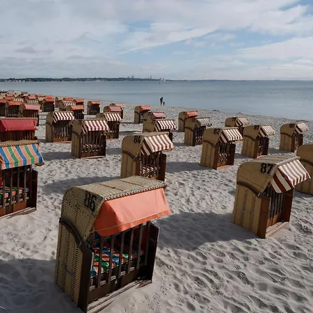 Strandburg Meersicht * Scharbeutz