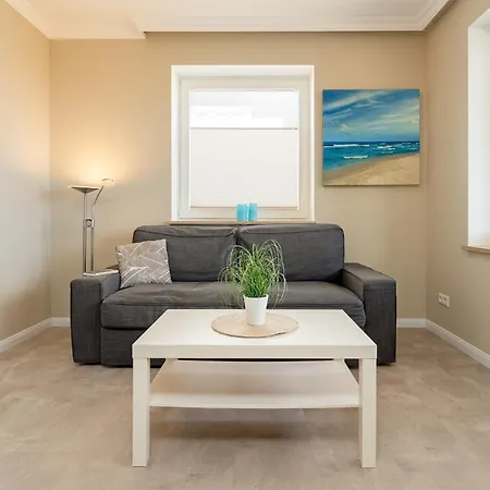 Strandburg Meersicht شاربوتس